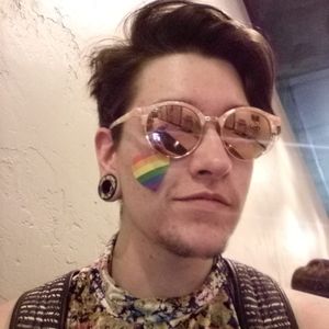 Meet your Posher, Victor